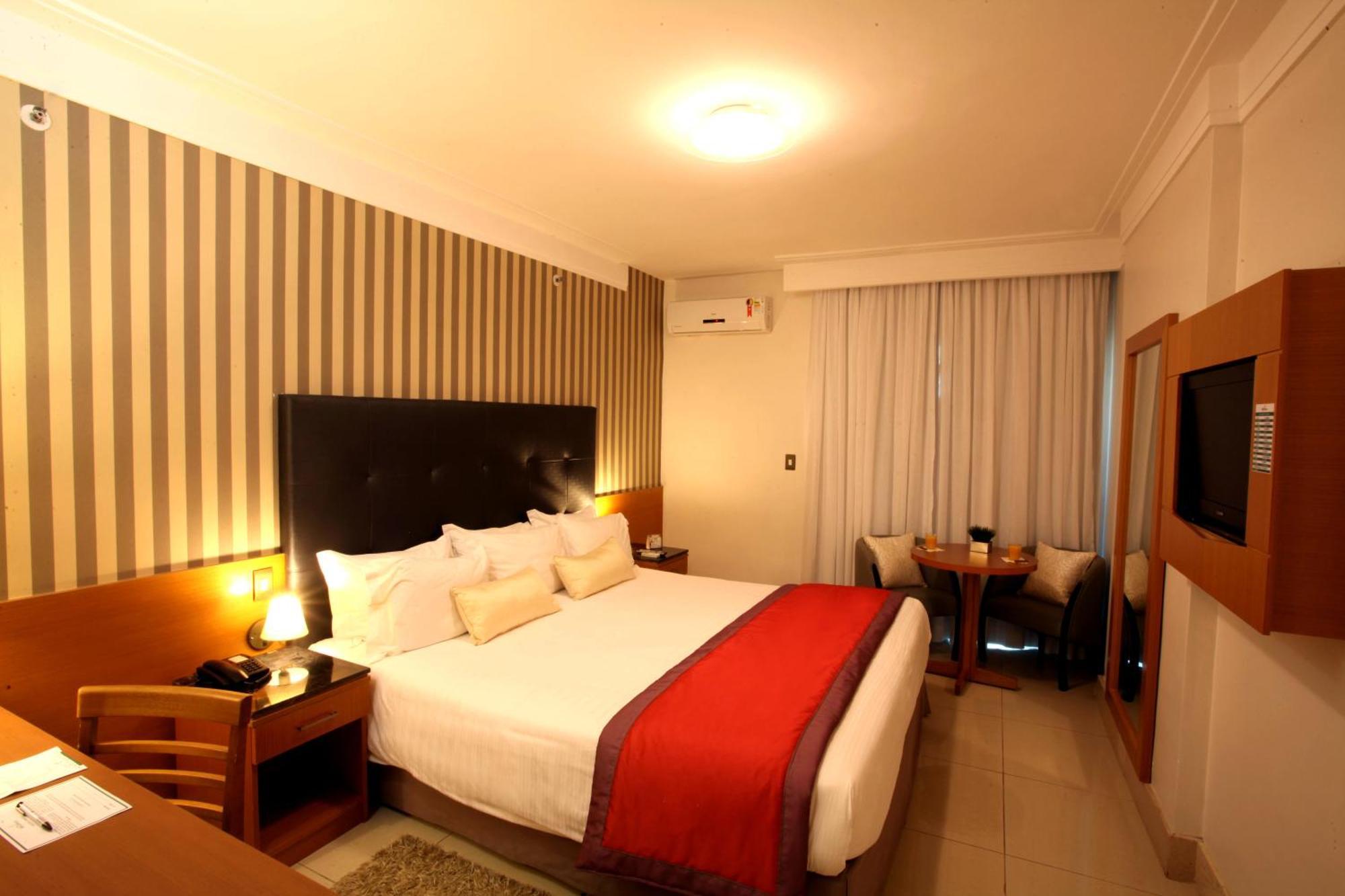 Royal Macae Palace Hotel Room photo